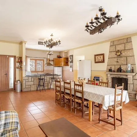 Villa Relajante Con Vistas, Piscina Y Parking Malaga