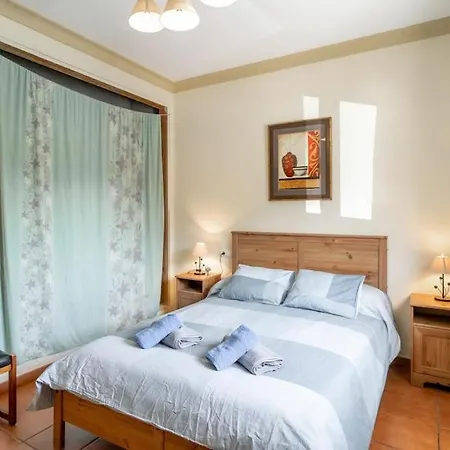 Relajante Con Vistas, Piscina Y Parking *