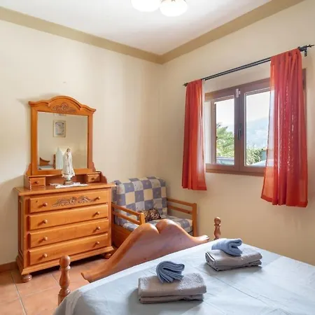 Relajante Con Vistas, Piscina Y Parking Villa *