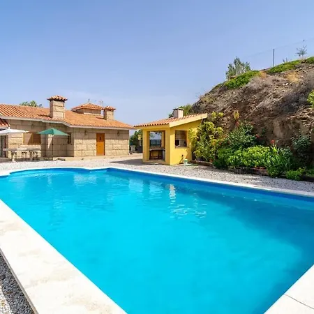 Villa Relajante Con Vistas, Piscina Y Parking *